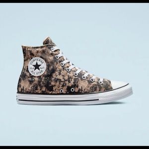 Converse High Top Dip Dye size Mens 8/Womens 10.
